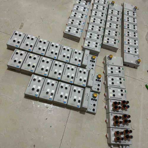 【议价】1738-AENTR 3个 650
