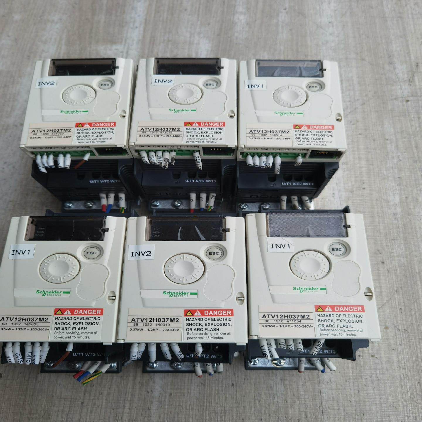 【议价】施耐得变频器ATV12H037M2  原装拆机成色漂亮标