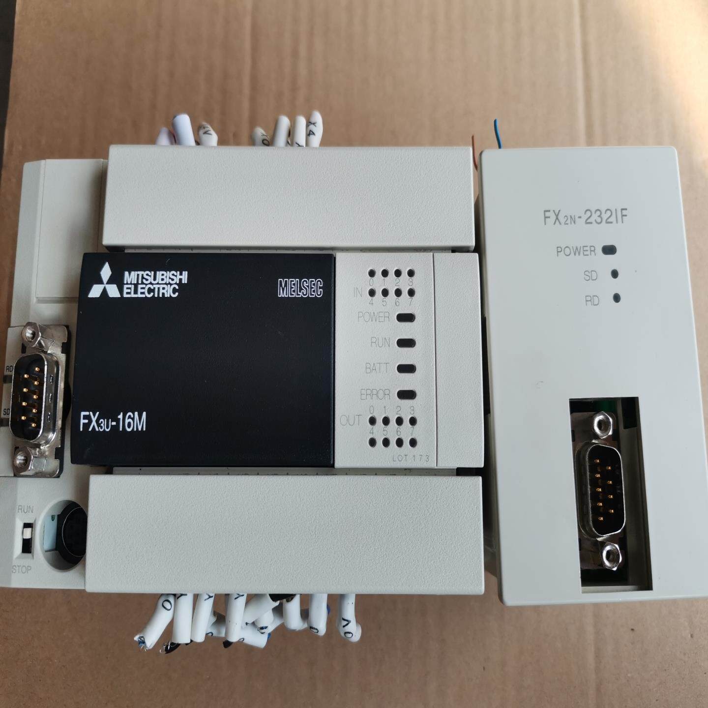 【议价】三菱主机FX3U-16MRES-A模块FX2N-232I