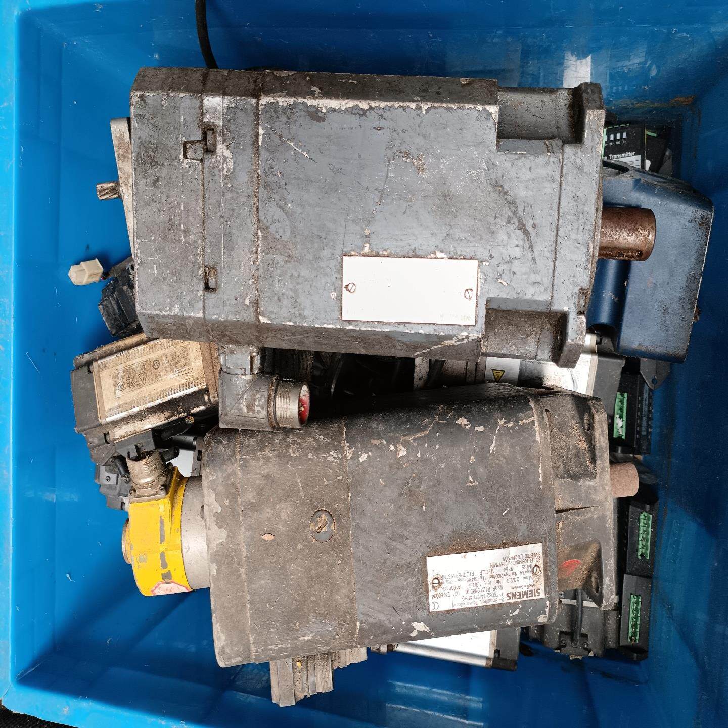 【议价】西门子伺服电机1FT5062-1AC71-4EH0一台