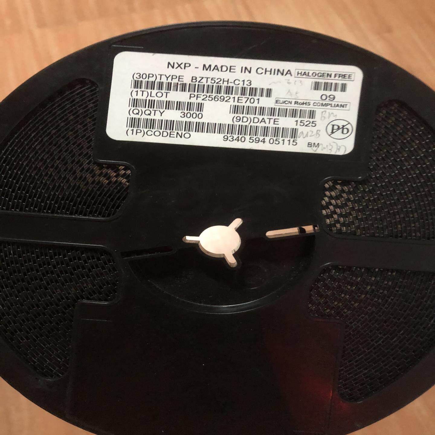 【议价】BZT52H-C13 原装进口NXP恩智浦 贴片稳压二极管