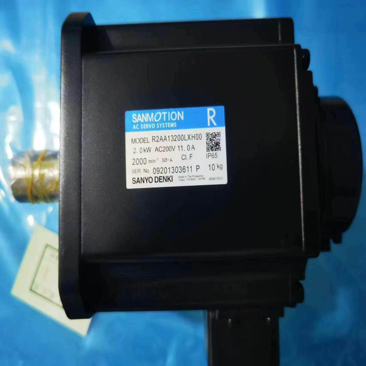【议价】伺服电机R2AA13200LXH00 新的质保一年1