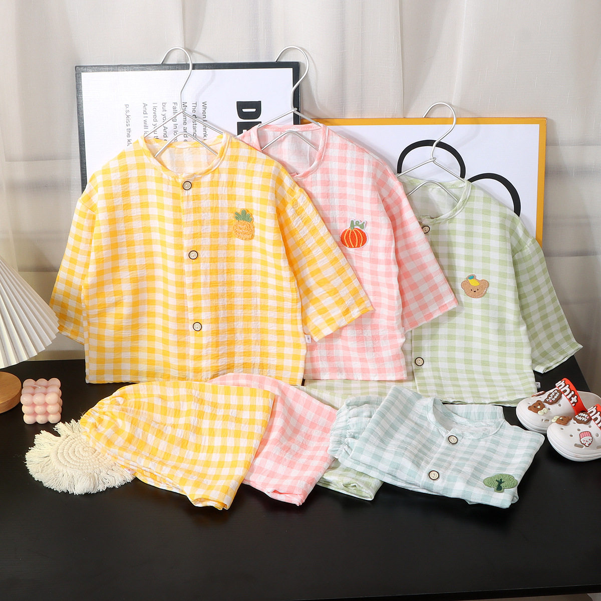 婴儿春季衣服夏天儿童睡衣格子