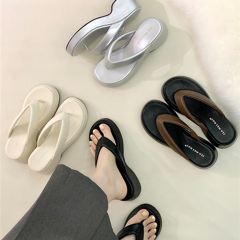 厚底人字拖鞋女夏外穿新款法式仙女风配裙子N高跟坡跟女士夹脚凉