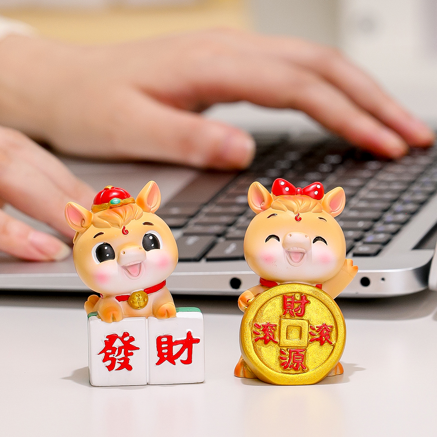 创意可爱发财马桌面小摆件吉祥物