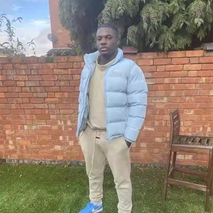 Trapstar 宽松加厚夹克男女同款高端开衫保暖立领羽绒服外套潮流