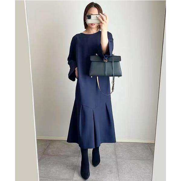 2024季新款纯色百褶宽松时尚圆领珍珠扣气质连衣裙women clothes