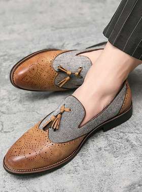 6987秋季新款英伦复古休闲男鞋时尚单鞋商务布洛克雕花流苏小皮鞋