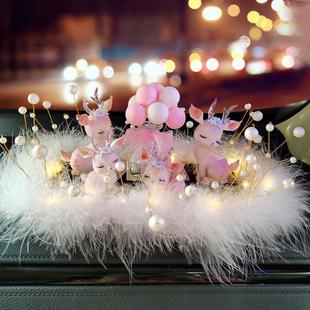 带灯粉色一路平安鹿汽车中控台装 车内饰品摆件 饰车载可爱男女神款