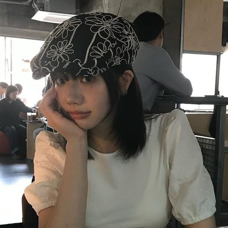 韩国ins博主同款复古花朵刺绣前进帽awesomeneeds贝雷帽画家帽潮