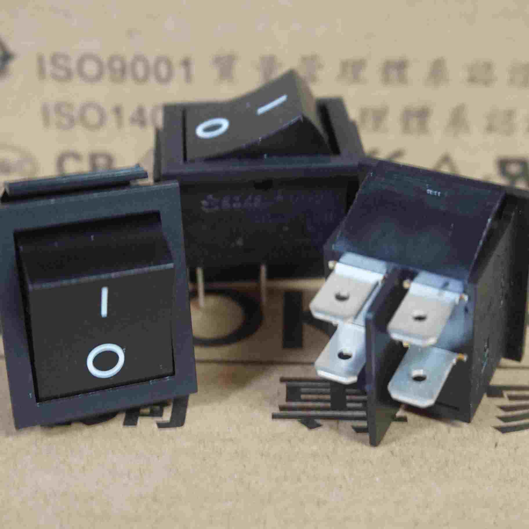 万事达SOKEN 全黑四脚船型开关 RK1-01