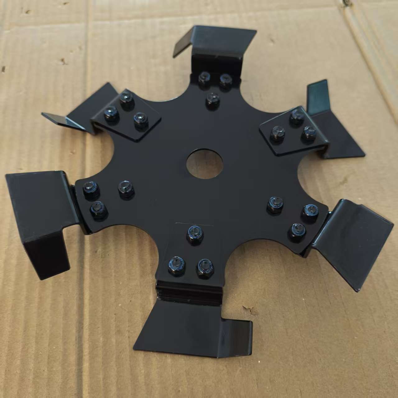 割草机配件松土轮园林微耕开沟防缠绕锄草轮小型割草机通用开沟轮