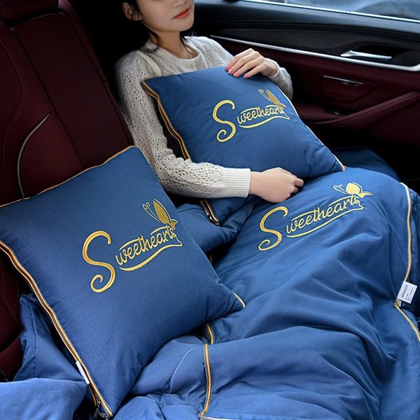 车载抱枕被子两用汽车靠垫枕头被办公室午睡多功能空调夏凉被