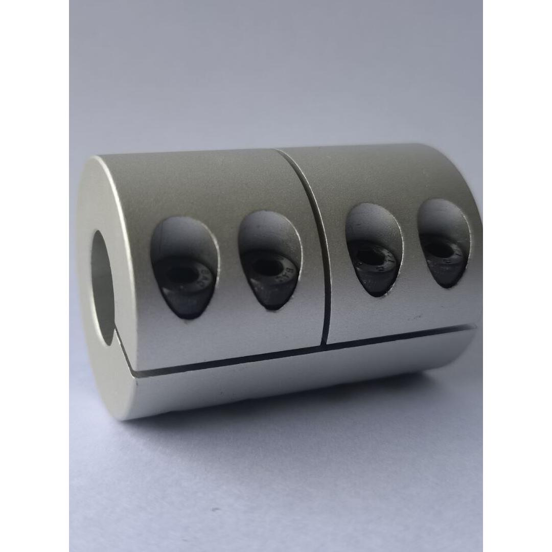 高刚性夹紧式联轴器DGC32*45    外径32长度45