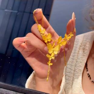 蝶恋花项链锁骨链女精致设计感婚嫁黄金色仿真三金轻奢长款颈饰