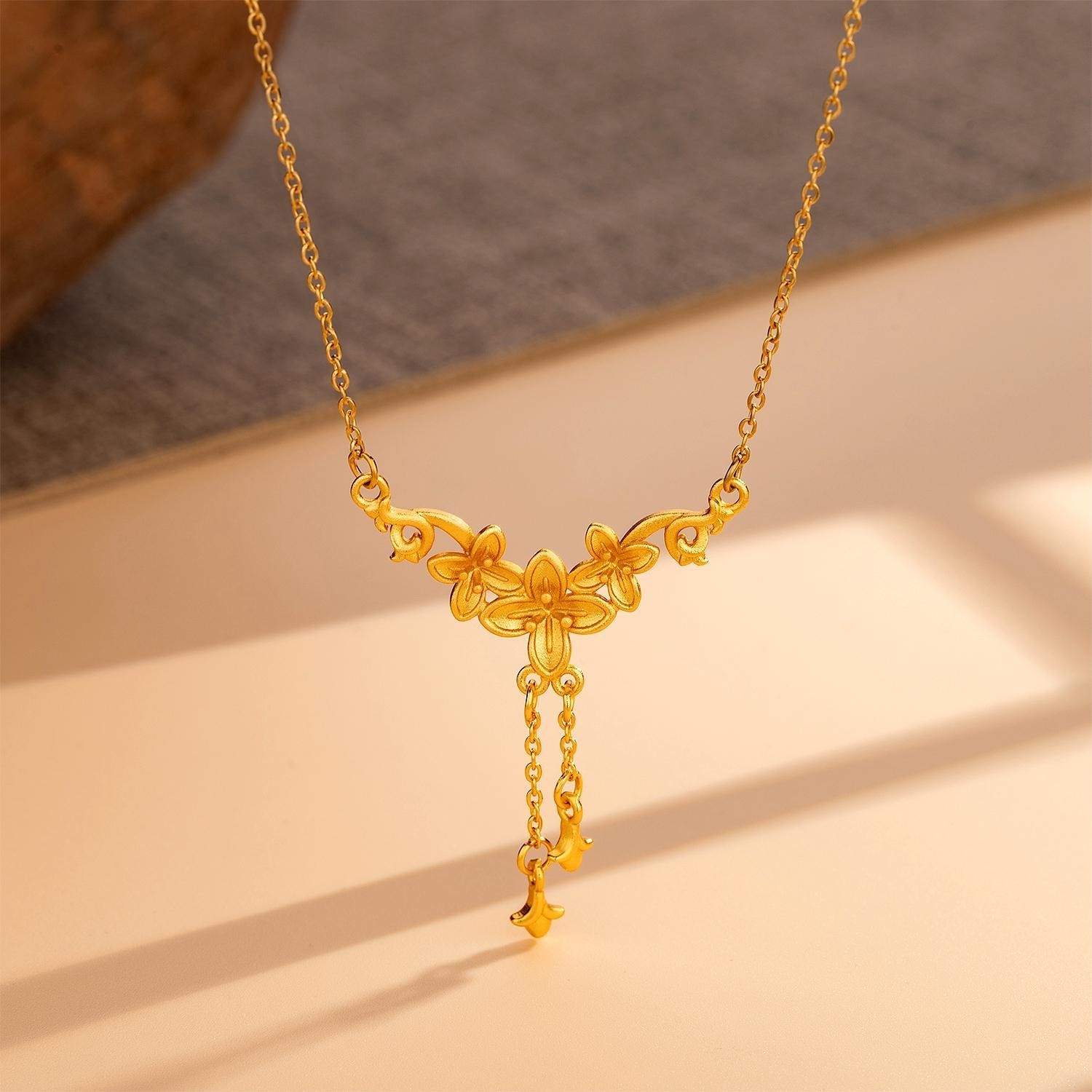 丁香花黄金色项链女金店同款久不掉色镀金周家同款花朵锁骨链