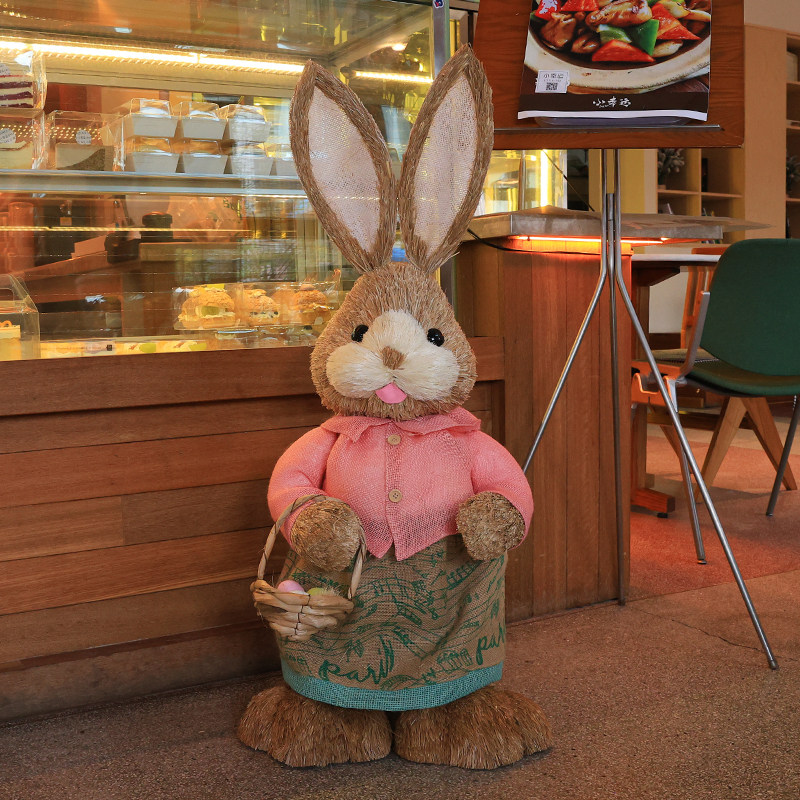 创意摆件饭厅甜品店装饰落地大型草编兔子场景展示布置可爱田园