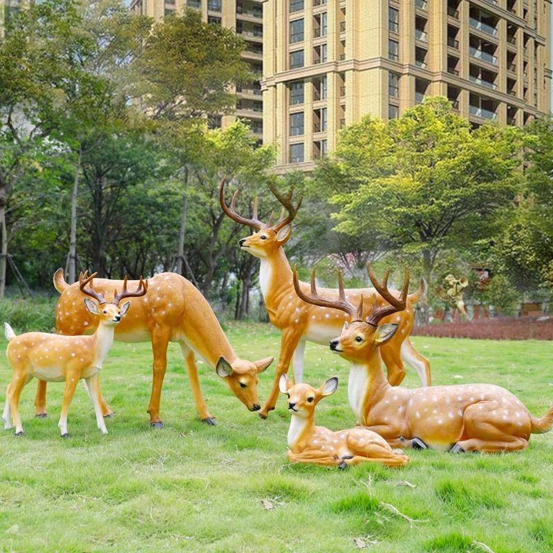户外仿真动物玻璃钢雕塑公园景观梅花鹿装饰摆件花园林树脂鹿模型