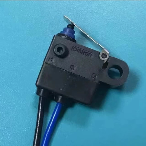 供原装omron 欧姆龙D2HW-C213M 密封 防水微动开关下方出线 常开
