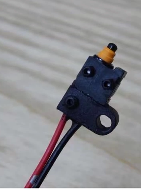 类似于ASQM11620 绿松石小微型微动开关防水防尘常闭型门锁开关