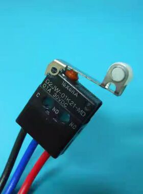 供应原装欧姆龙 D2JW-01K21-MD 防水防尘 微动开关 带滚轮杆限位