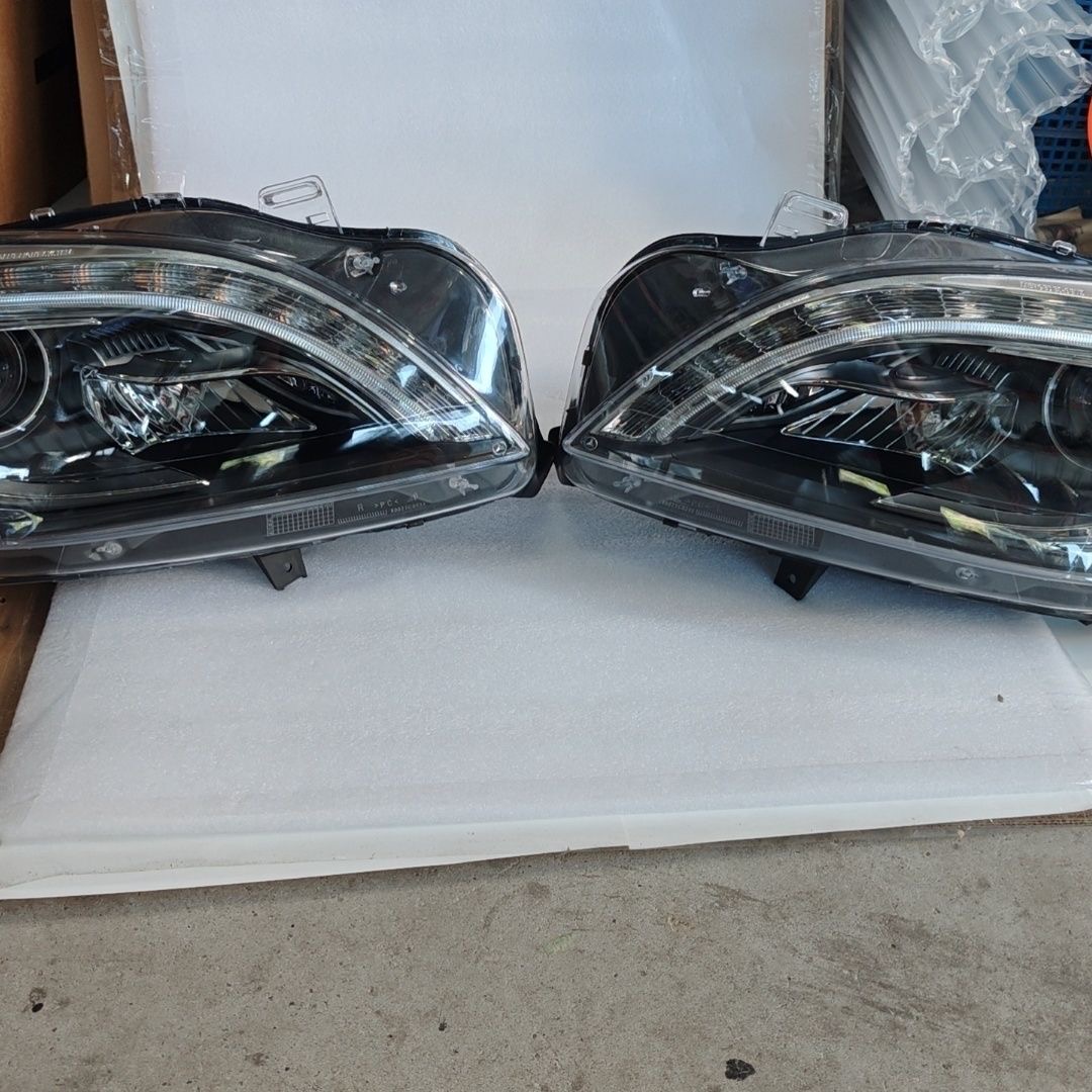 适用奔驰ML300ML350ML400前大灯