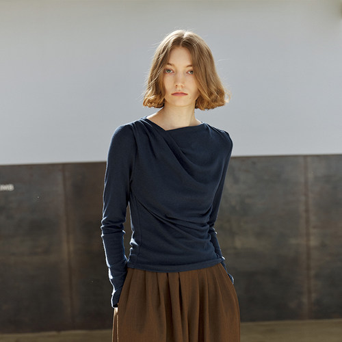 女士通勤褶皱收腰长袖T恤