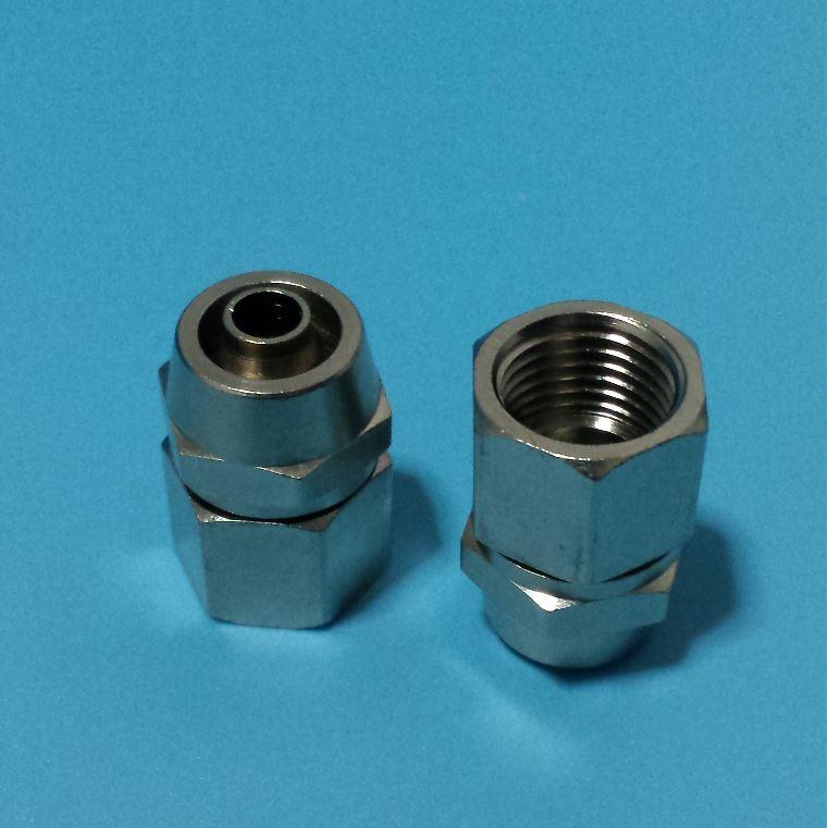 内牙快拧直通内丝直接铜镀镍气动气管接头SMC锁母型接头6 8 10 12