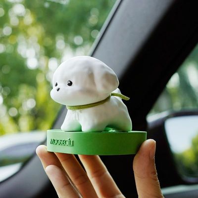 小比熊狗汽车载中控台摆件无火香薰氛奶狗扩香石可爱车内家居饰品