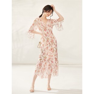 碎花长裙温柔风裙子 气质收腰裙式 速发真丝连衣法夏季 202新款