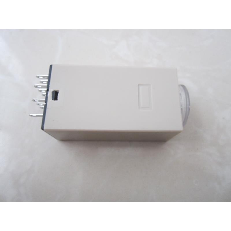 小型时间继电器 定时器 延时器H3Y-2 AC220V 30S全贴片工艺保一年