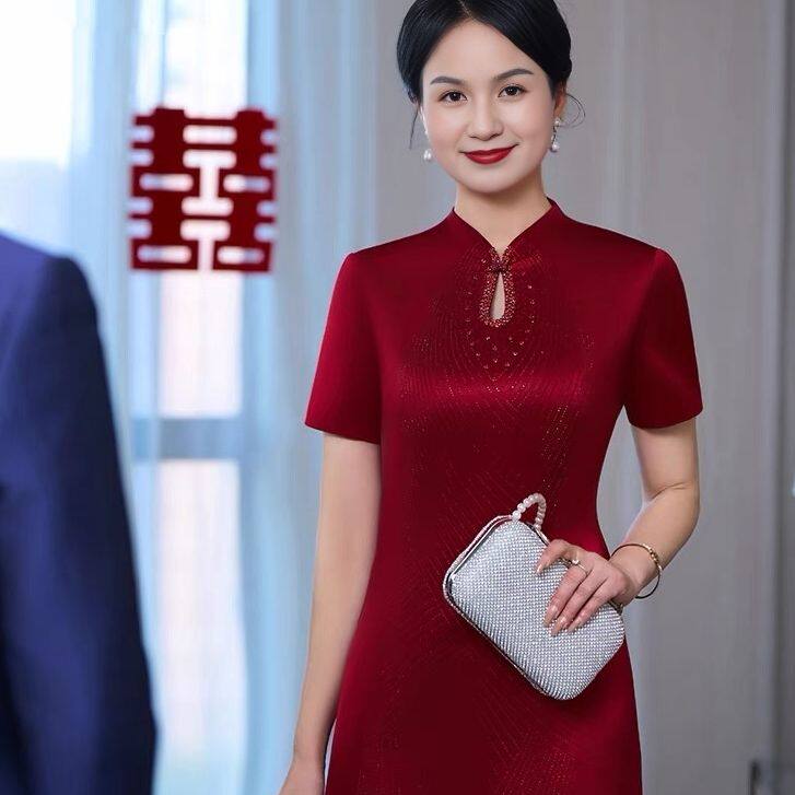 Rufei如翡 喜妈妈酒红水滴钉钻短袖高定圆领旗袍宴会婚礼礼服