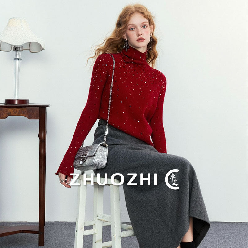【爆款】卓芝法式优雅风烫钻高领针织衫2026春季新款修身百搭上衣,女装/女士精品,毛针织衫,淘宝优惠券,粉丝福利购,淘宝优惠卷