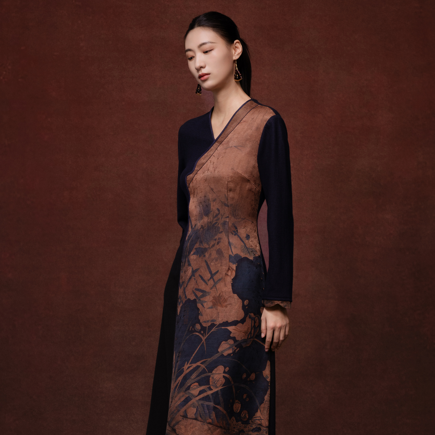 吉祥衣家新中式袅袅水芝红连衣裙