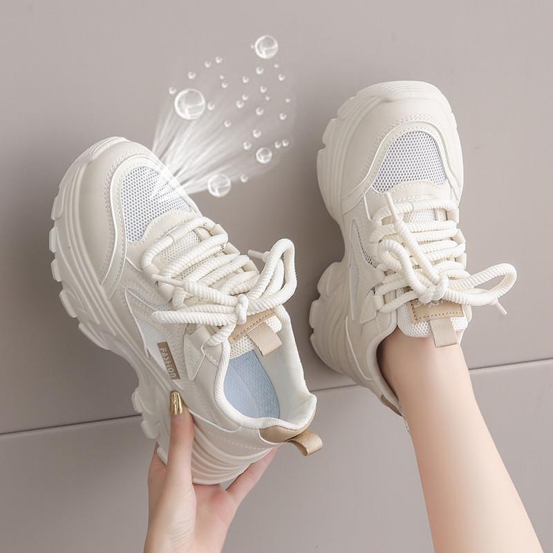 踩屎感莆田运动鞋女网面透气2025新款春夏显脚小34码软底老爹鞋子