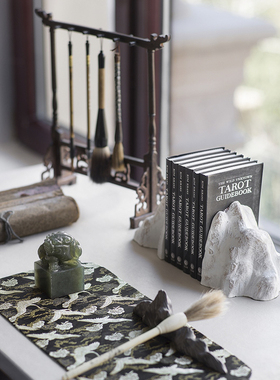 新中式古典书靠摆件样板房别墅会所书房山形书挡书立毛笔架装饰品