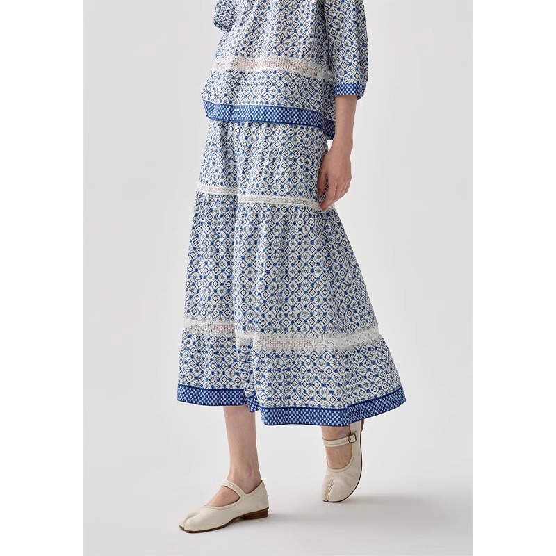 【古韵青瓷】茶愫蕾丝拼贴印花碎褶a字半身裙2026春季新款