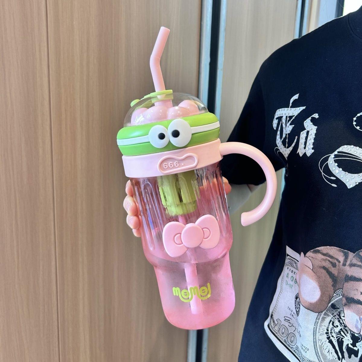 新款高颜值夏季水杯大容量可携式把手塑料吸管杯子办公室冰霸杯网