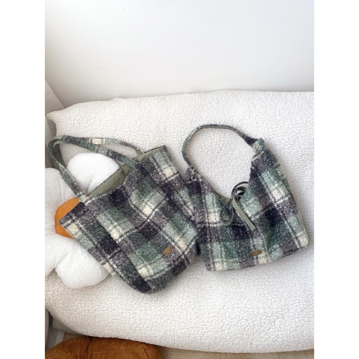 冬季新款Barben风格灰色和绿色格纹双面包大容量手提袋多功能通勤