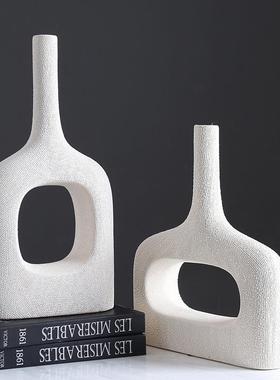 现代简约白色创意几何手工陶瓷花瓶摆件样板间客厅酒店民宿饰品
