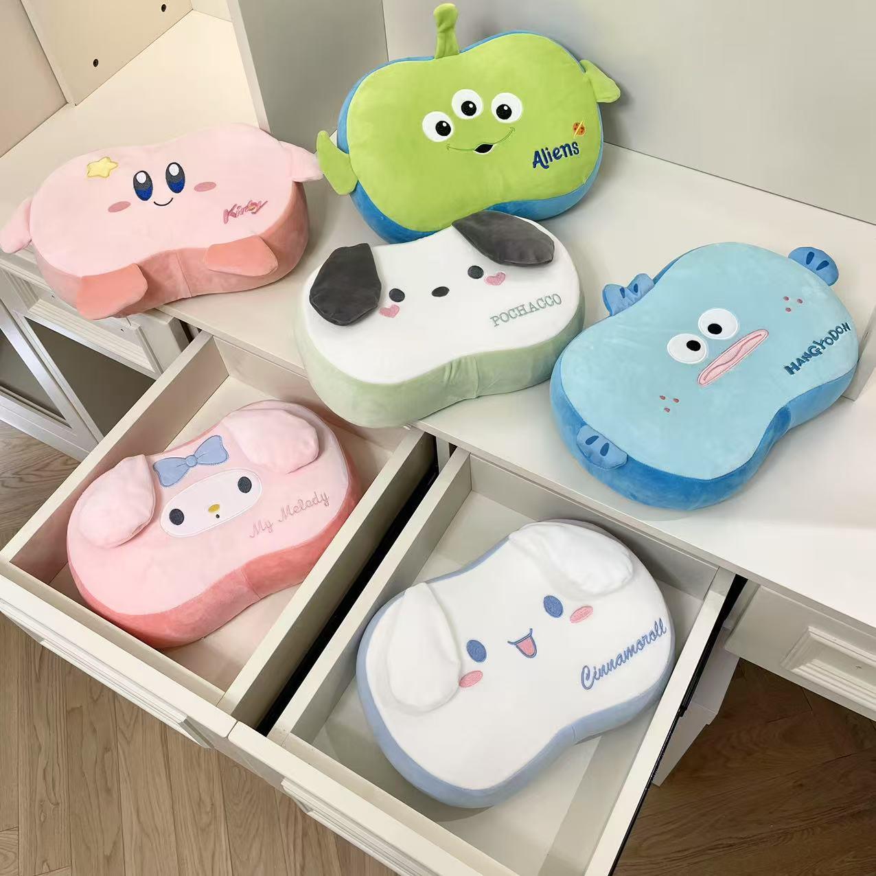 【包邮】可爱卡通动漫可拆洗记忆棉学生桌面办公室宿舍午睡枕
