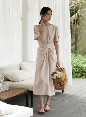 AIRIQI奥莱女装短袖连衣裙法式温柔设计感气质圆领长裙AH42LQ019