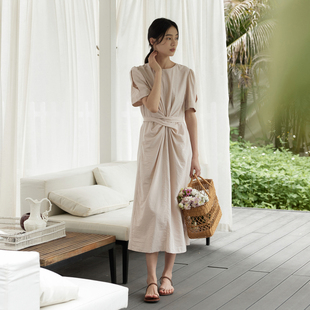AIRIQI奥莱女装短袖连衣裙法式温柔设计感气质圆领长裙AH42LQ019
