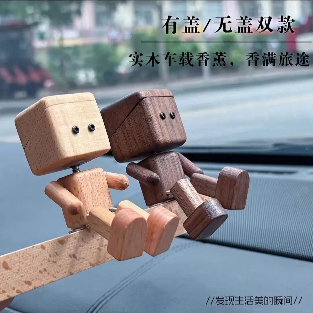 摇腿小木仔wobblylegwoody创意车载香薰摆件可爱抖腿小人送礼