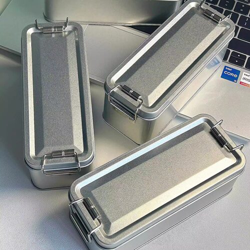 长方形铁盒桌面收纳盒金属高级感带盖防尘化妆品杂物文具首饰整理