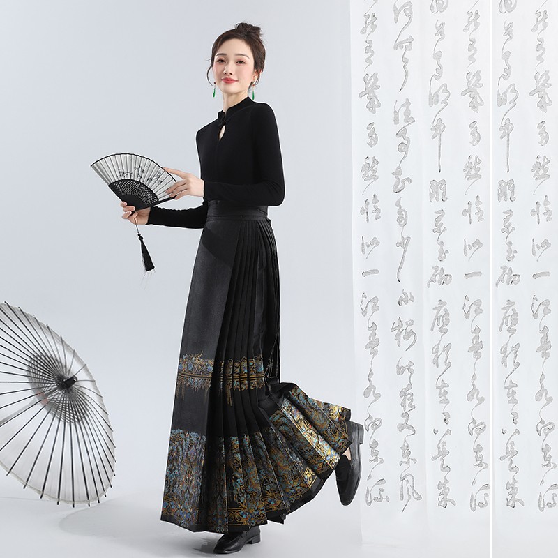 原创仿妆花无衣饮羽马面裙