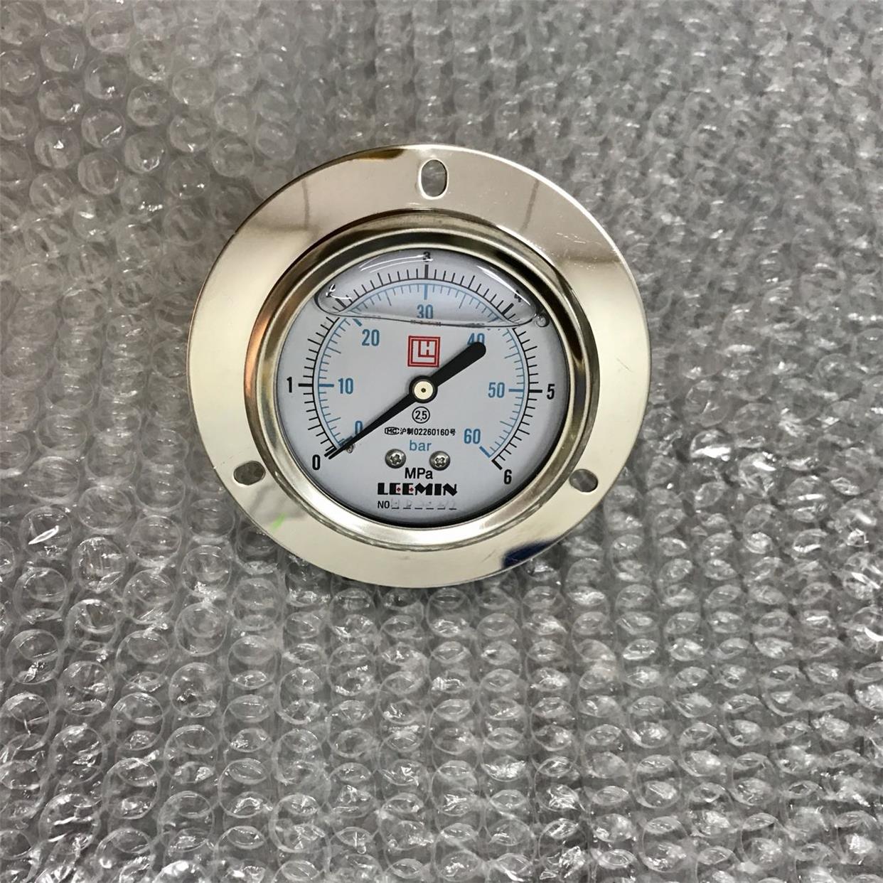 嵌入式充油耐震压力表 压力 6mpa 60bar直径62mm 螺纹G1/4 leemin