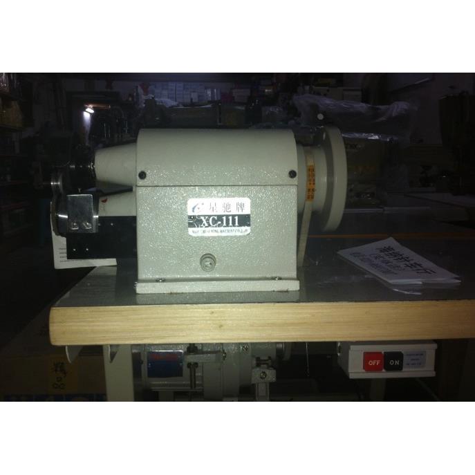 星驰箱包手袋修边机/XC-111A 拉杆箱切边机/硬包裁边/海纳针车