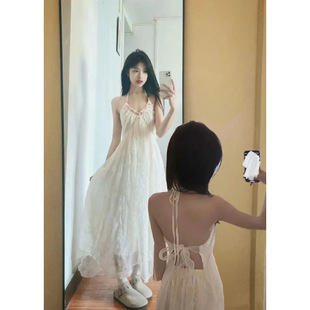 洛月花神 纯欲风露背挂脖吊带裙印花雪纺海边绝美连衣裙 2026新款