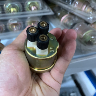 适配华菱重卡华菱之星搅拌车机油压力传感器感应塞36AD 10080